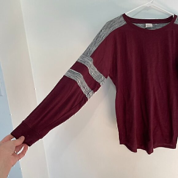 PINK VS VICTORIA'S SECRET Burgundy Maroon Gray Colorblock Varsity Long Sleeve XS - Picture 5 of 12